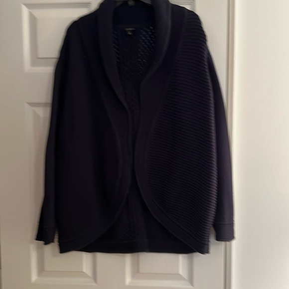 Talbots Sweaters - Talbots dark navy sweater in size large